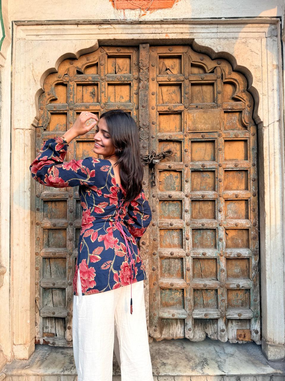 GULNAAR SHORT KRUTI