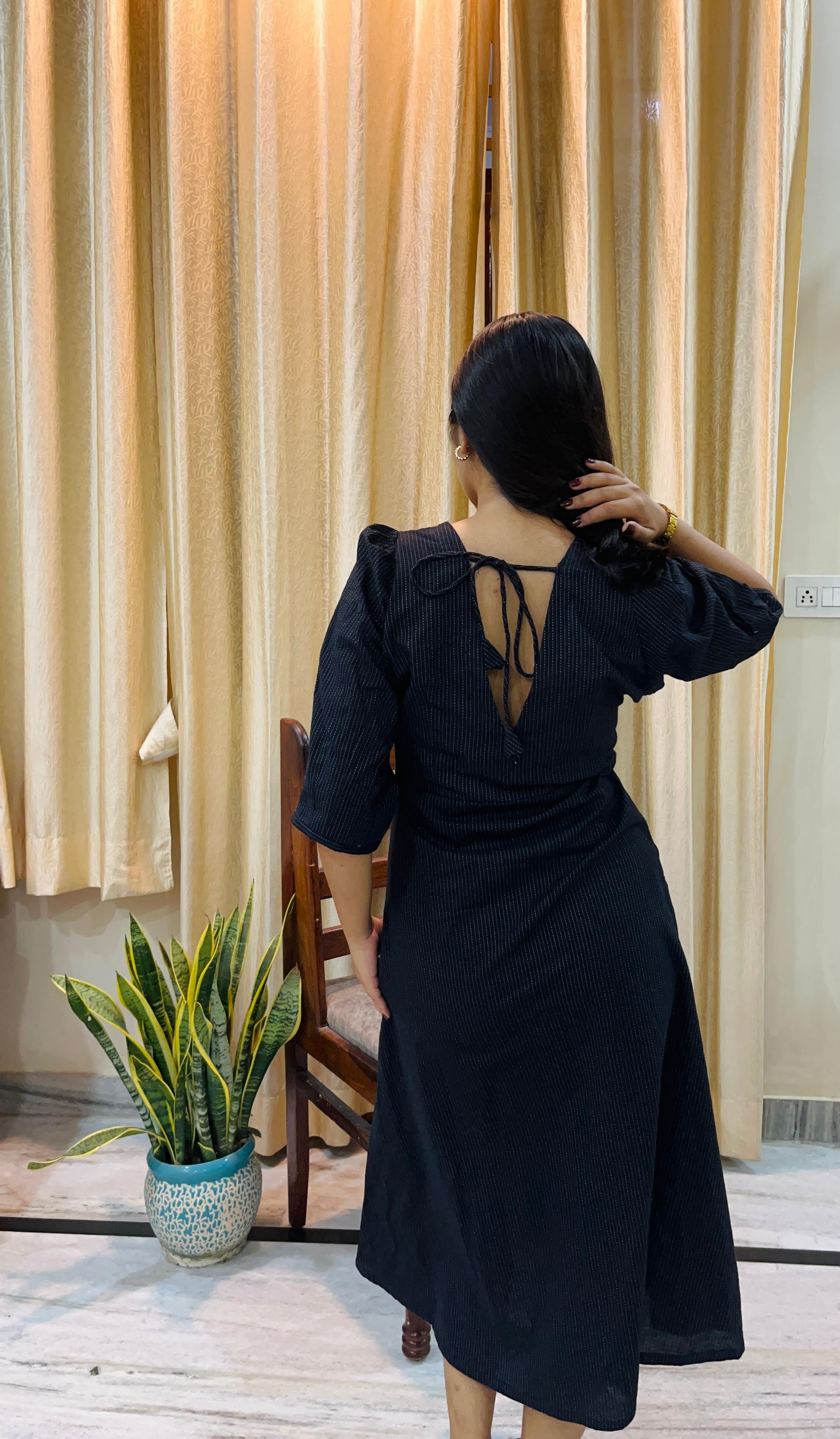 CLASSIC BLACK MIDI DRESS
